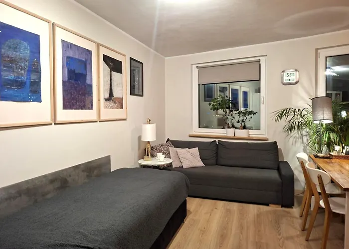 Almonia Z Pianinem *